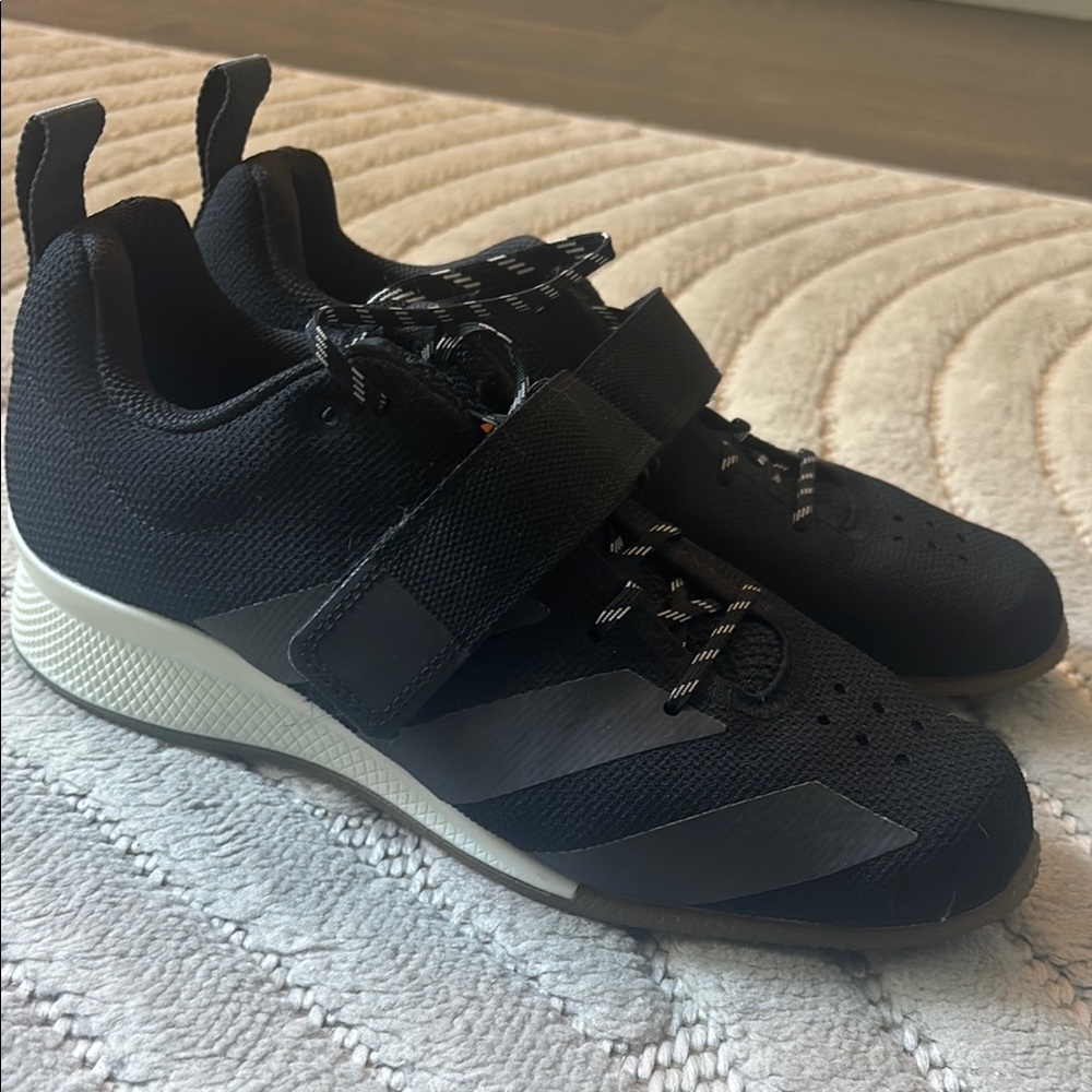 Adidas Adipower 2 Weightlifting Shoes EUC M US7.5/ W US9/ EU40.5